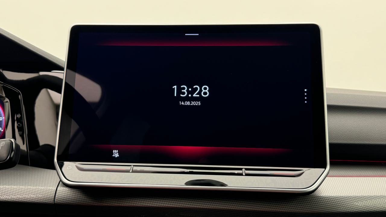 VW<br>Golf VIII 1.5 TSI PHEV Style