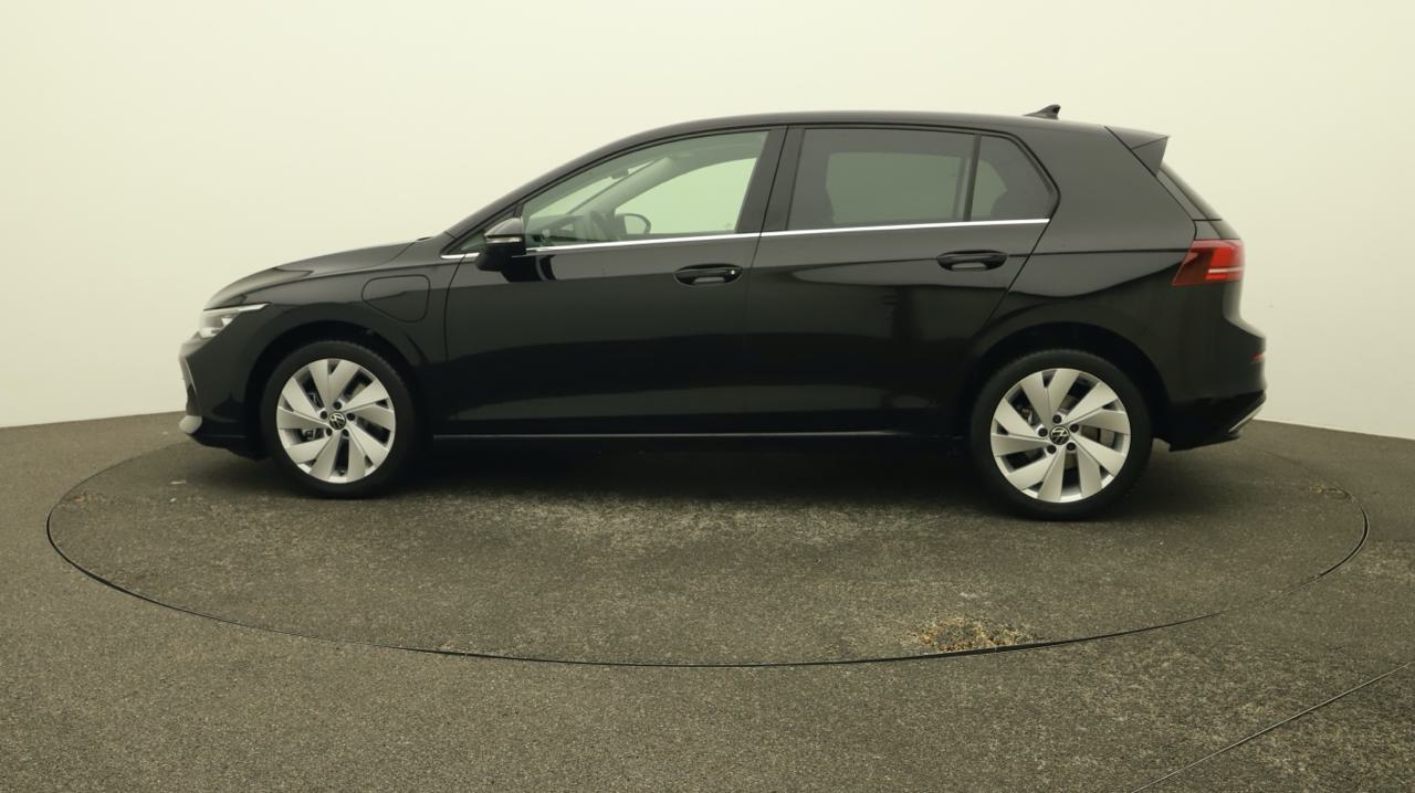 VW<br>Golf VIII 1.5 TSI PHEV Style