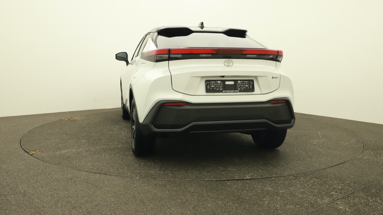Toyota<br>C-HR 2.0 HSD Sport CVT