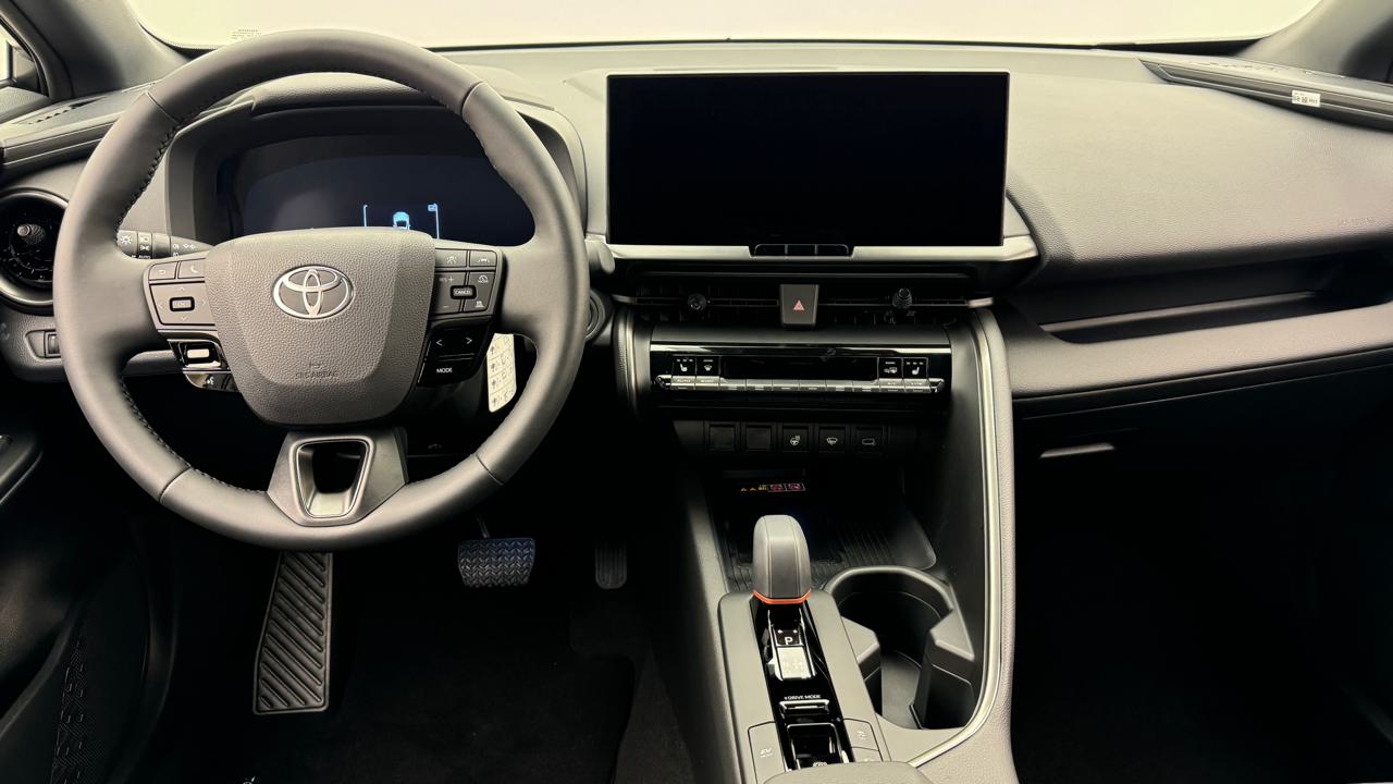 Toyota<br>C-HR 2.0 HSD Sport CVT