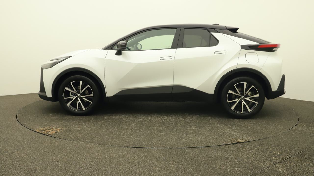 Toyota<br>C-HR 2.0 HSD Sport CVT