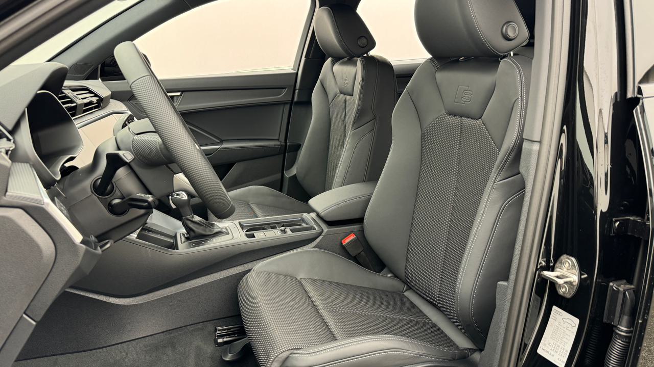 Audi<br>Q3 Sportback 40 TDI S line quattro S-tronic