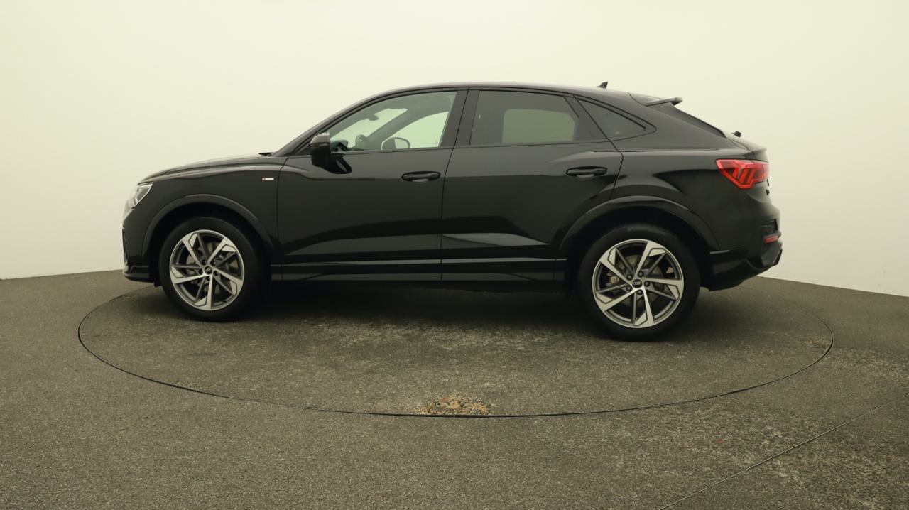 Audi<br>Q3 Sportback 40 TDI S line quattro S-tronic