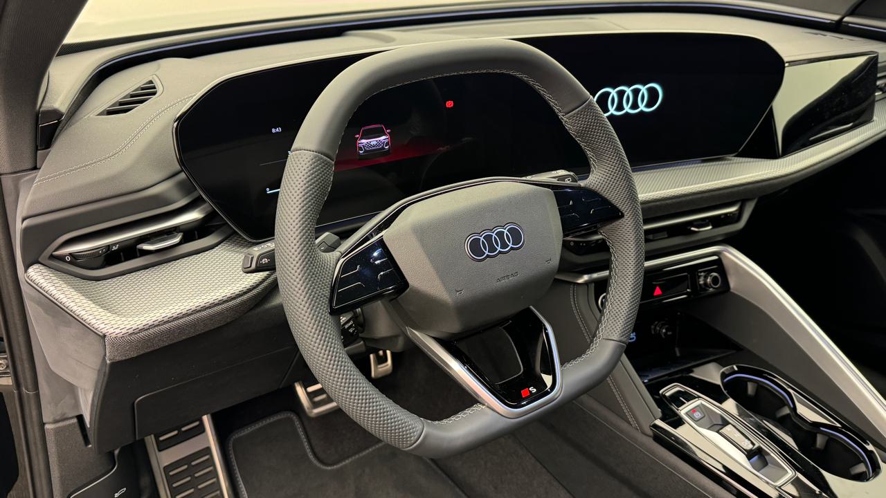 Audi<br>Q5 40 TDI S-Line quattro S-tronic