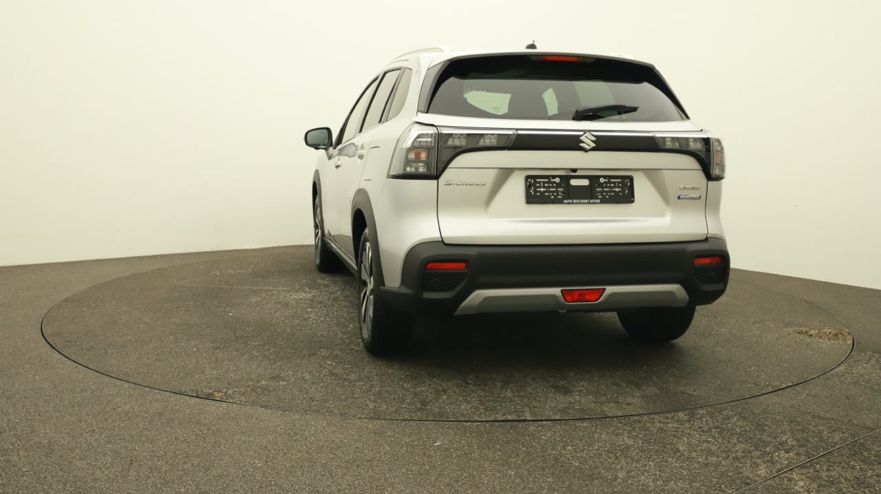 Suzuki<br>S-Cross 1.4 16V Compact Top MHD 4WD