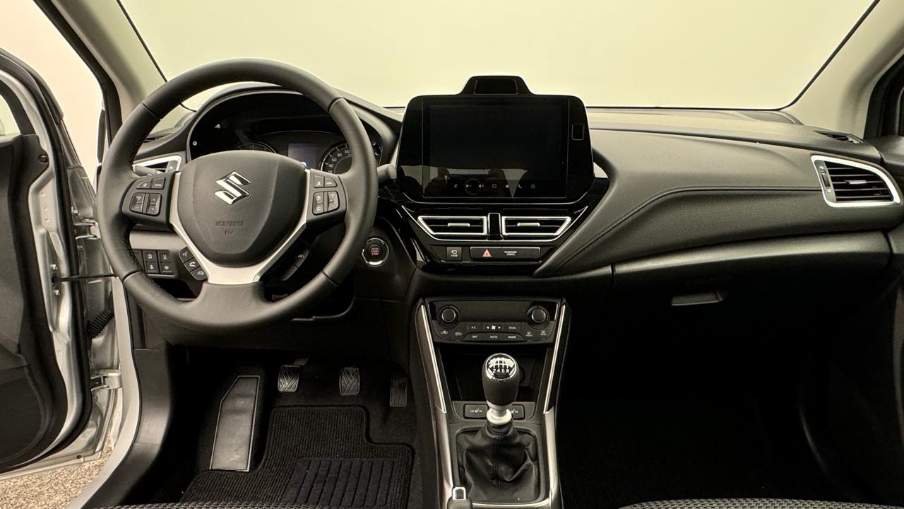 Suzuki<br>S-Cross 1.4 16V Compact Top MHD 4WD