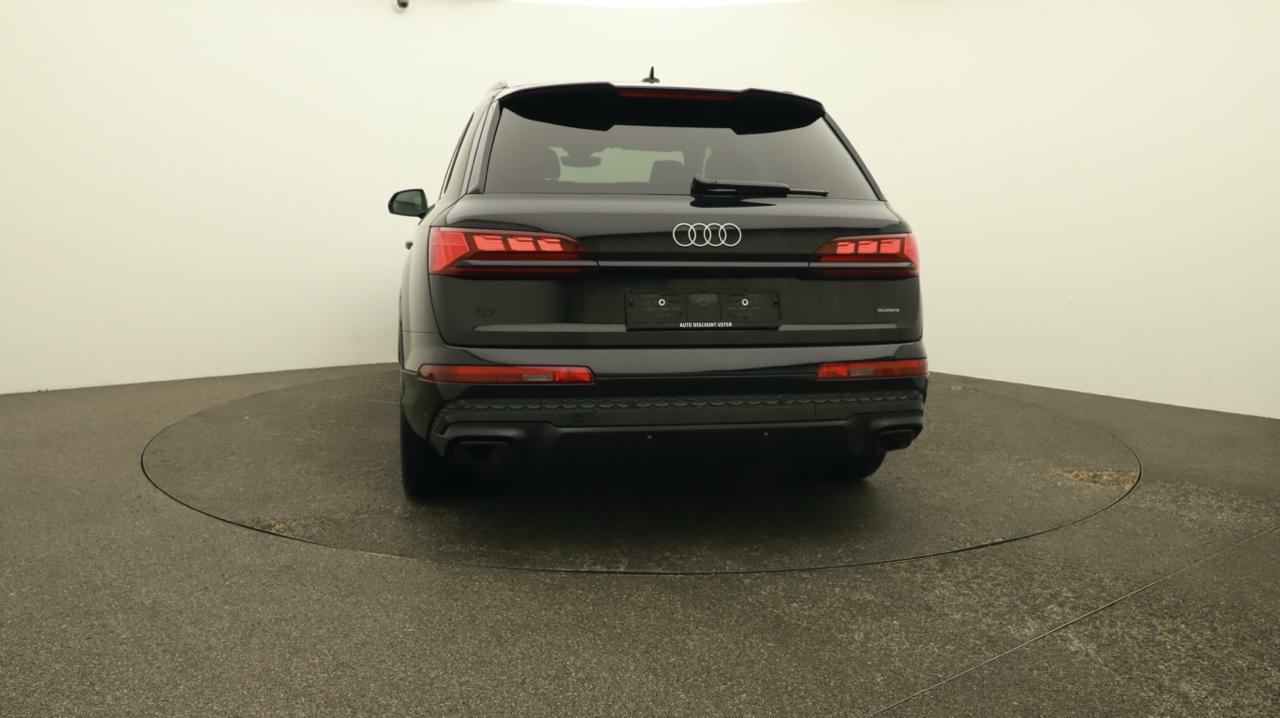 Audi<br>Q7 50 TDI quattro S Line tiptronic