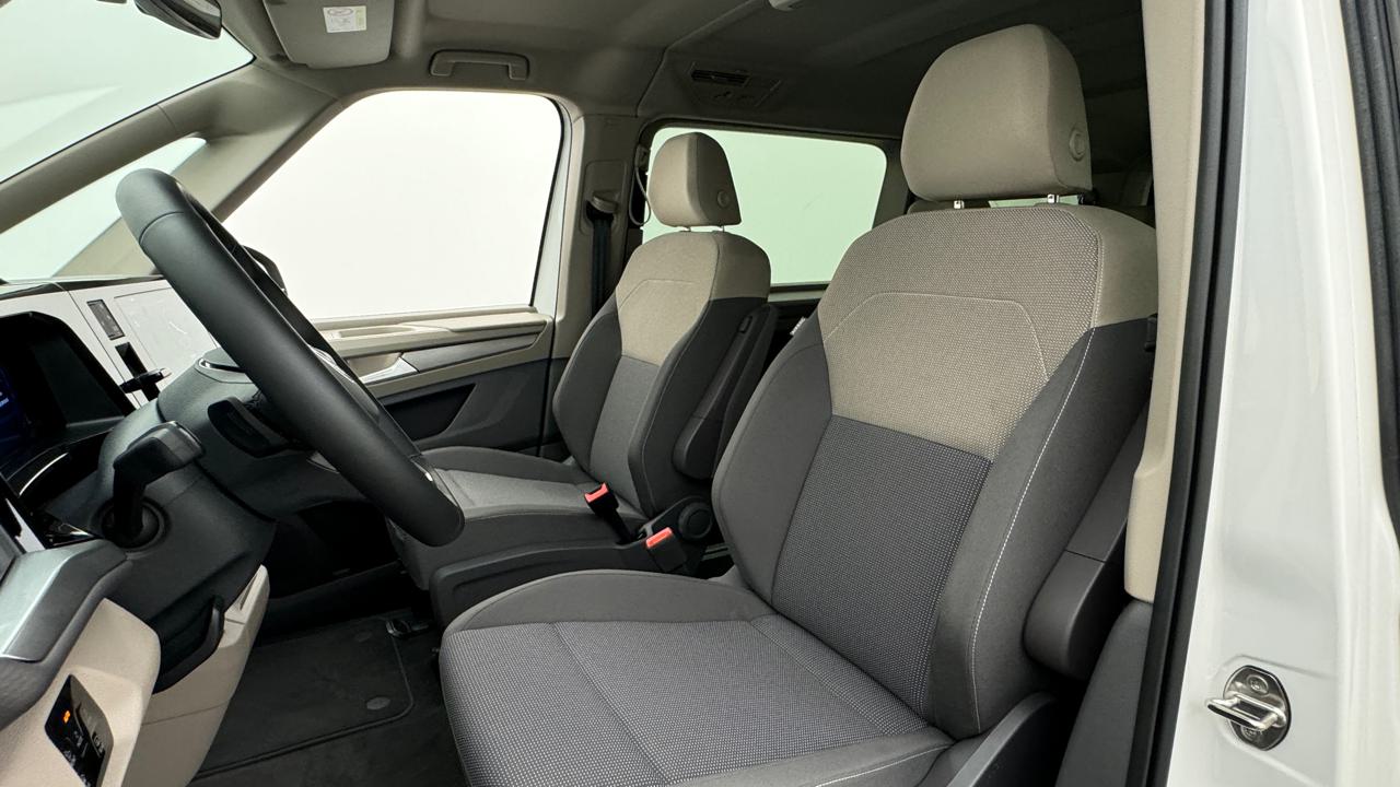 VW<br>Multivan 2.0 TDI Life Edition DSG Lang