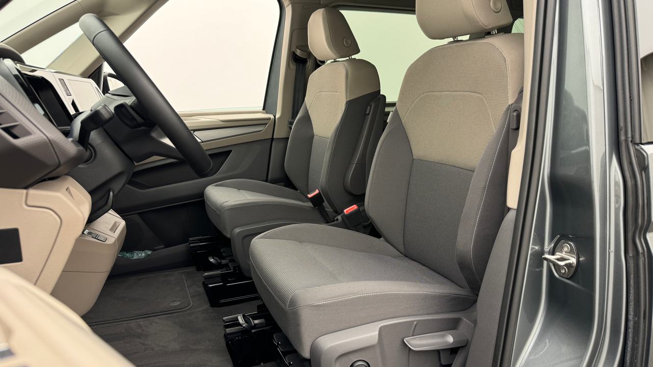 VW<br>Multivan 2.0 TDI Life Edition DSG