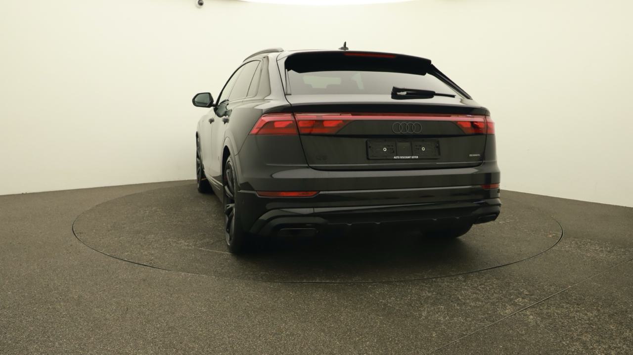 Audi<br>Q8 SUV 50 TDI quattro S Line tiptronic