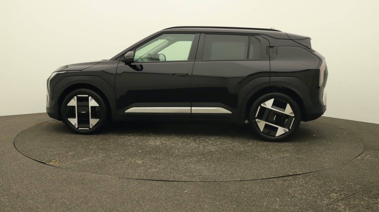 Kia<br>EV3 81 Earth+