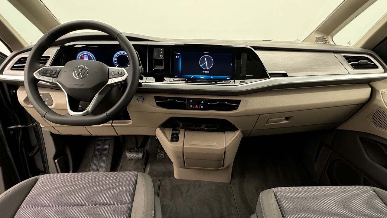 VW<br>Multivan 2.0 TDI Life Edition DSG