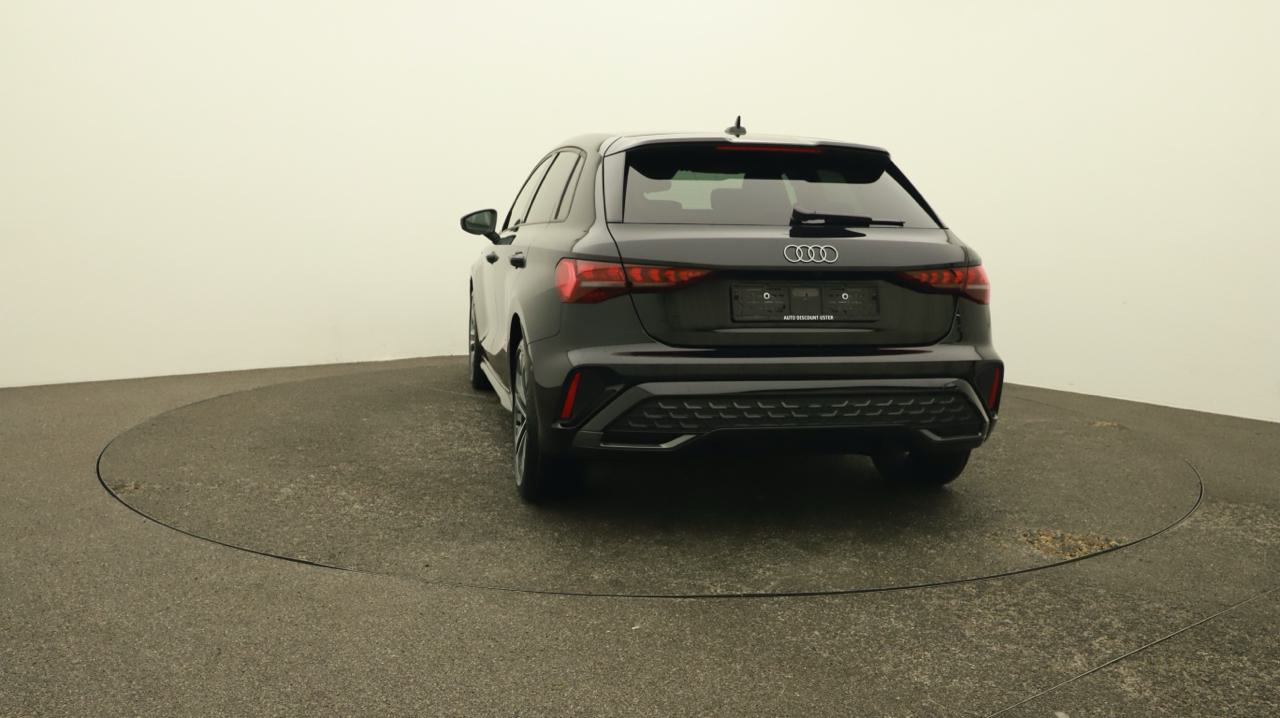 Audi<br>A3 Sportback 35 TFSI S line S-tronic