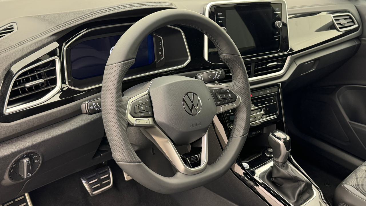 VW<br>T-Roc 1.5 TSI EVO R-Line DSG