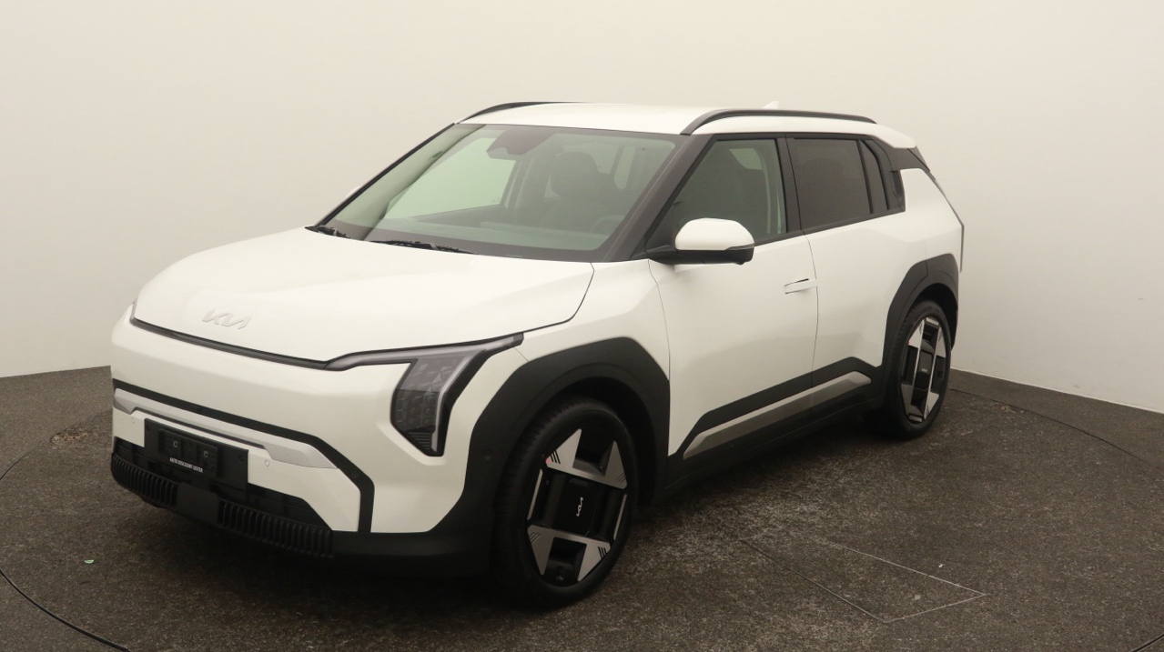 Kia<br>EV3 81 Earth+