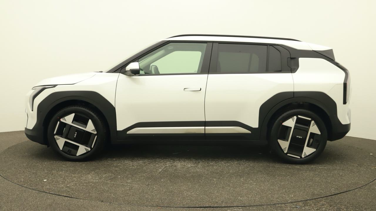 Kia<br>EV3 81 Earth+