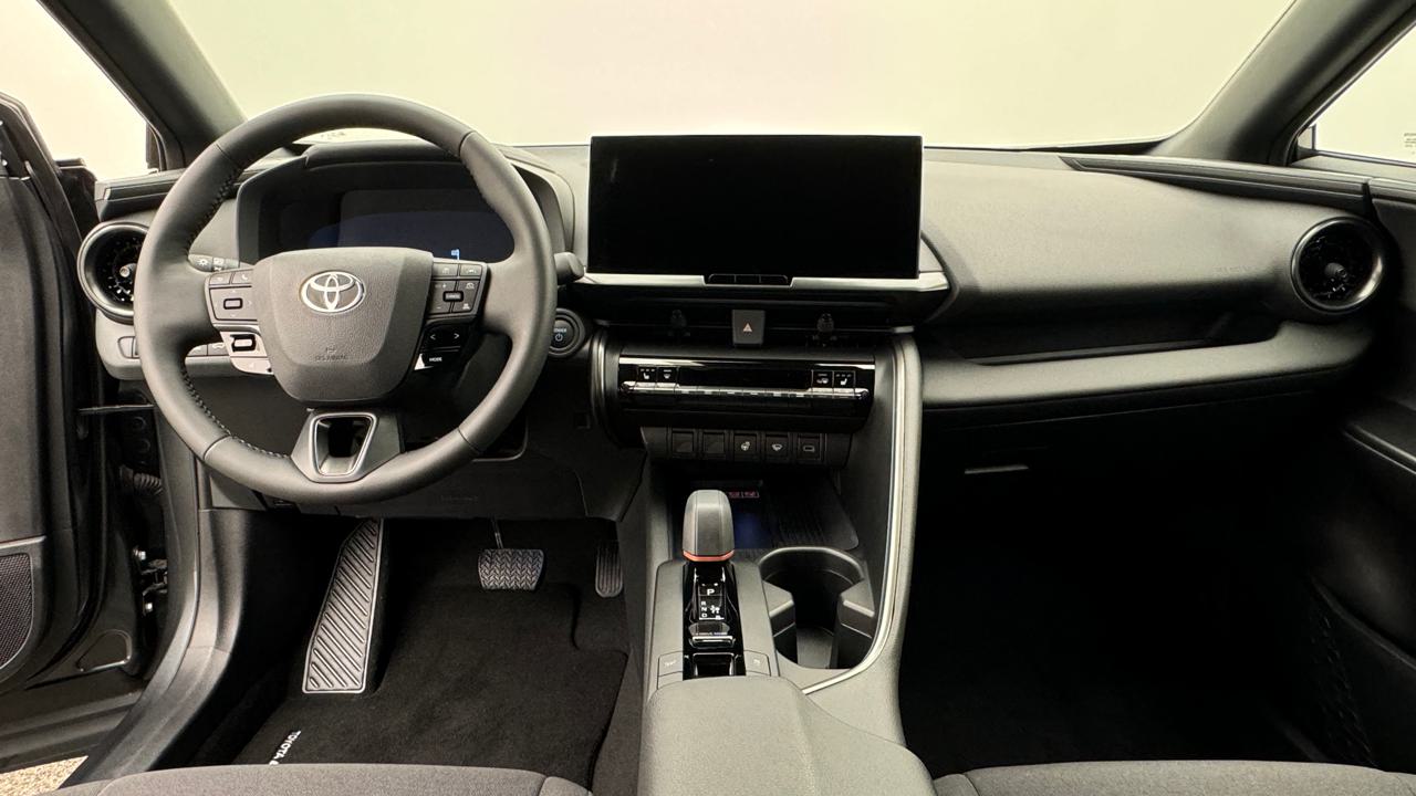 Toyota<br>C-HR 2.0 PHEV CVT Sport