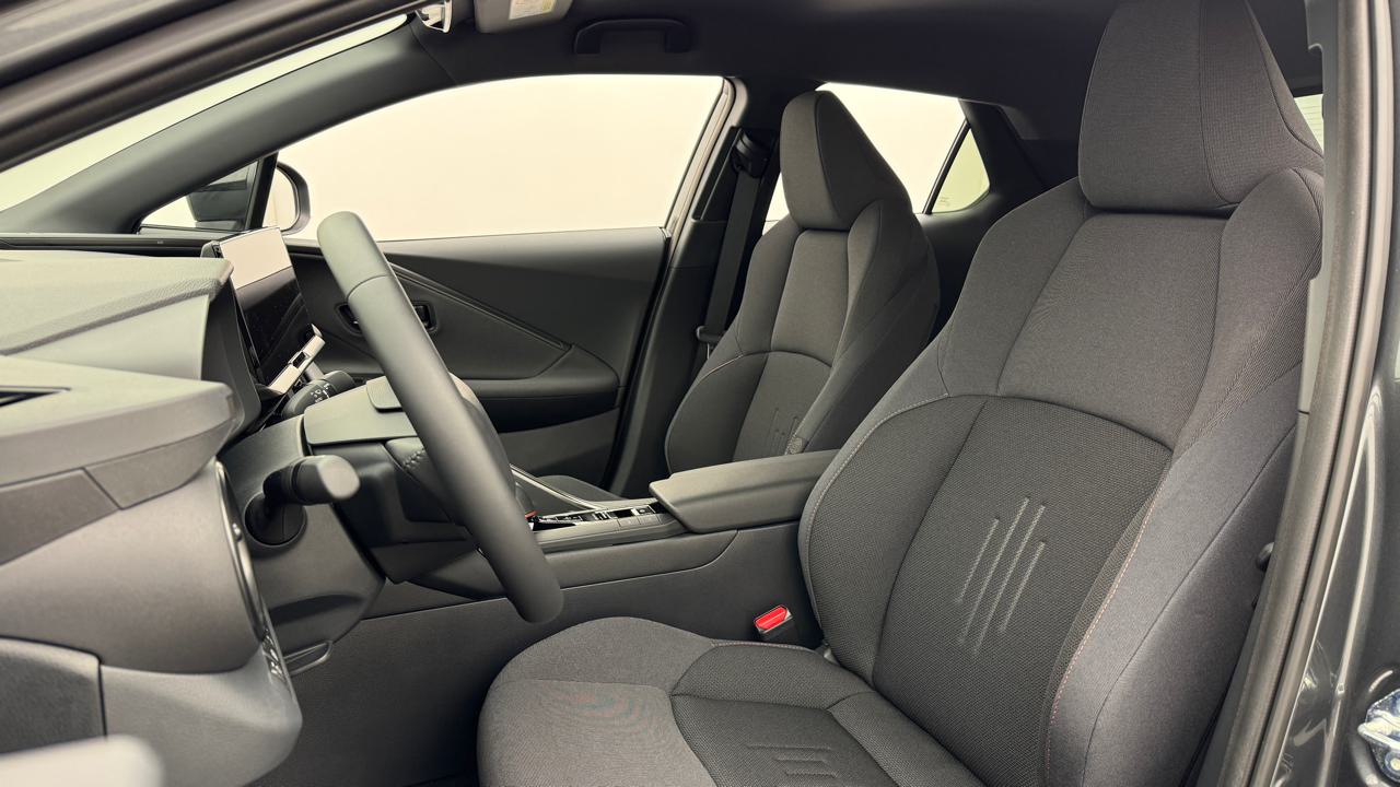 Toyota<br>C-HR 2.0 PHEV CVT Sport