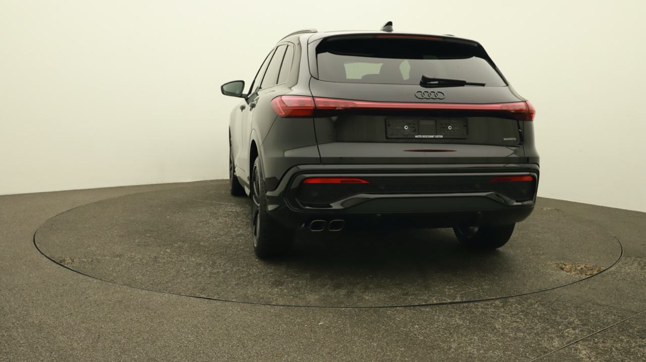 Audi<br>Q5 40 TDI S-Line quattro S-tronic