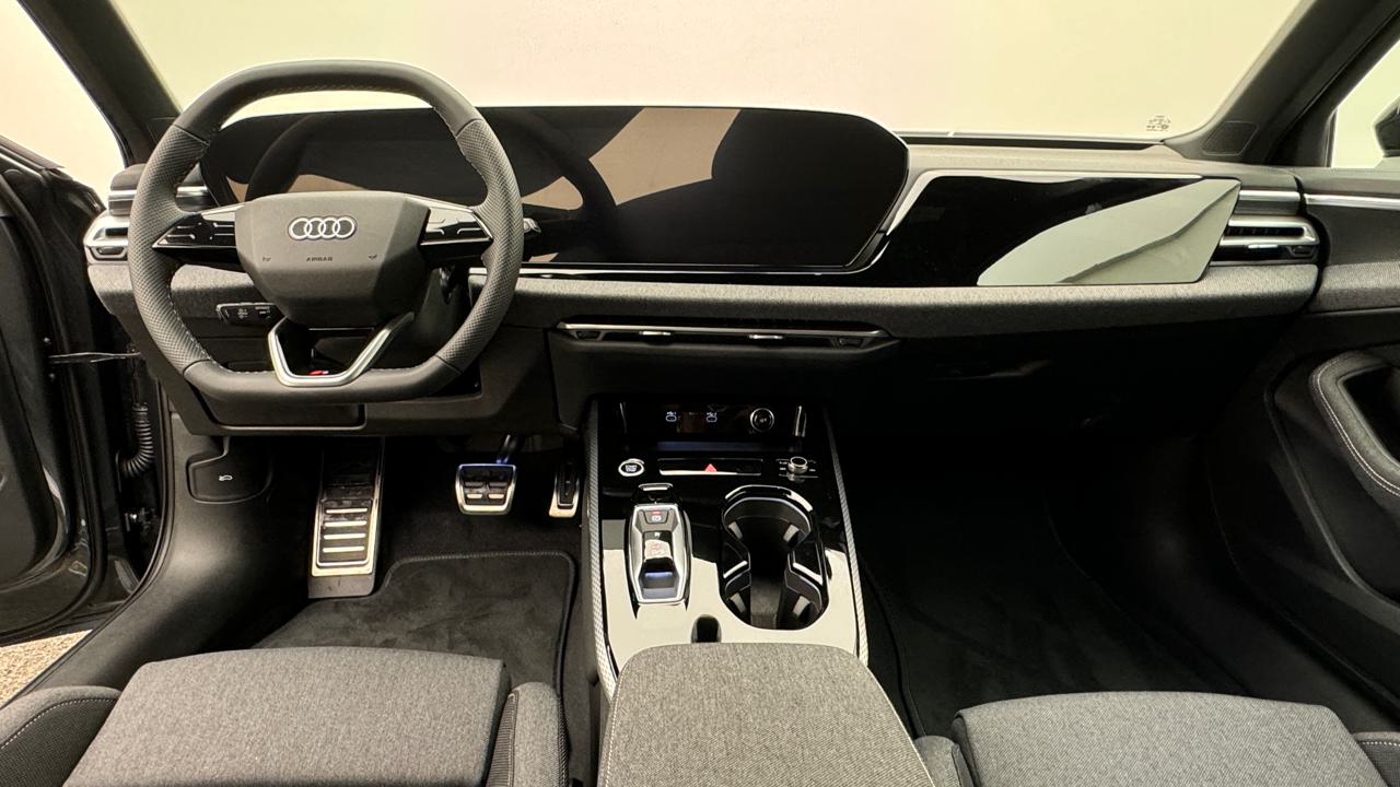 Audi<br>A5 Avant 40 TDI S line quattro S-tronic
