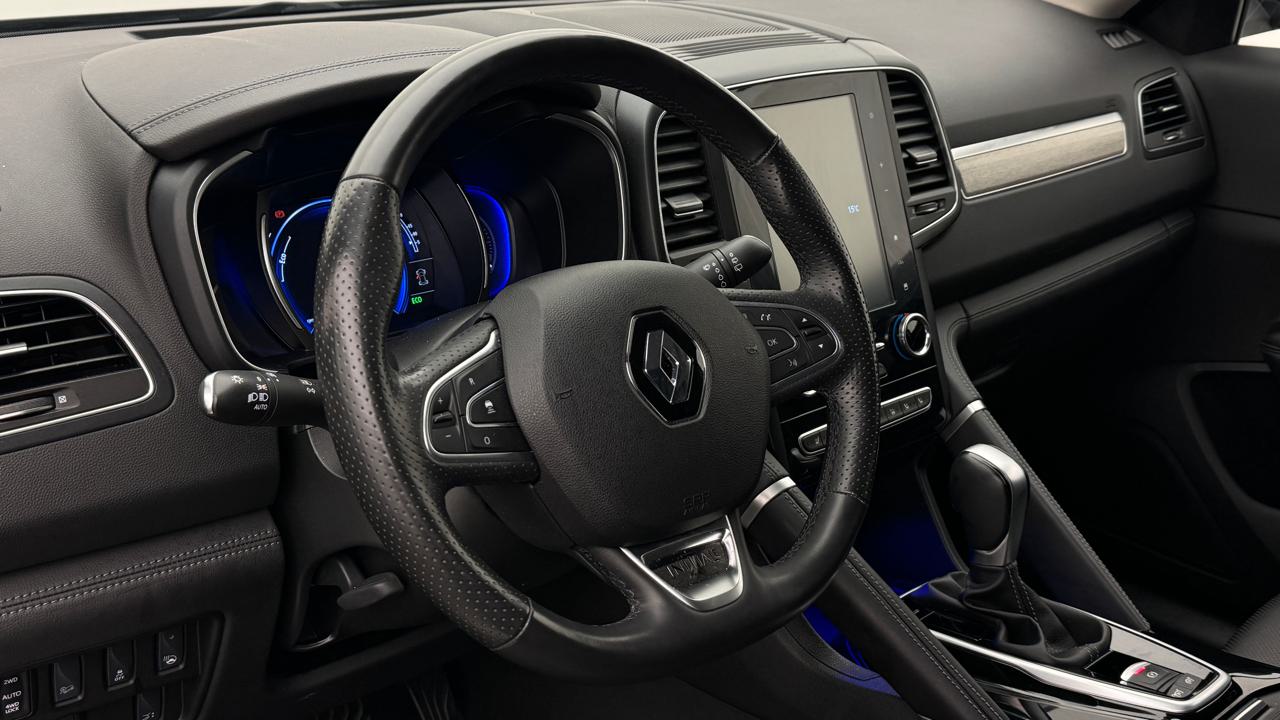 Renault<br>Koleos 2.0 dCi Initiale Paris 4WD Xtronic CVT