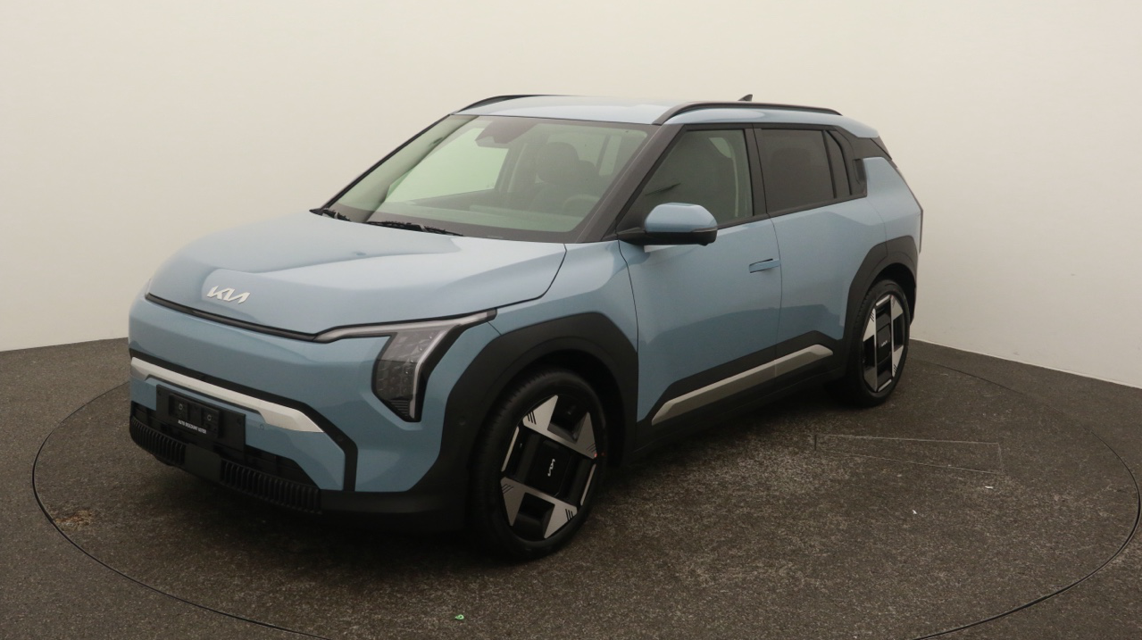 Kia<br>EV3 81 Earth+
