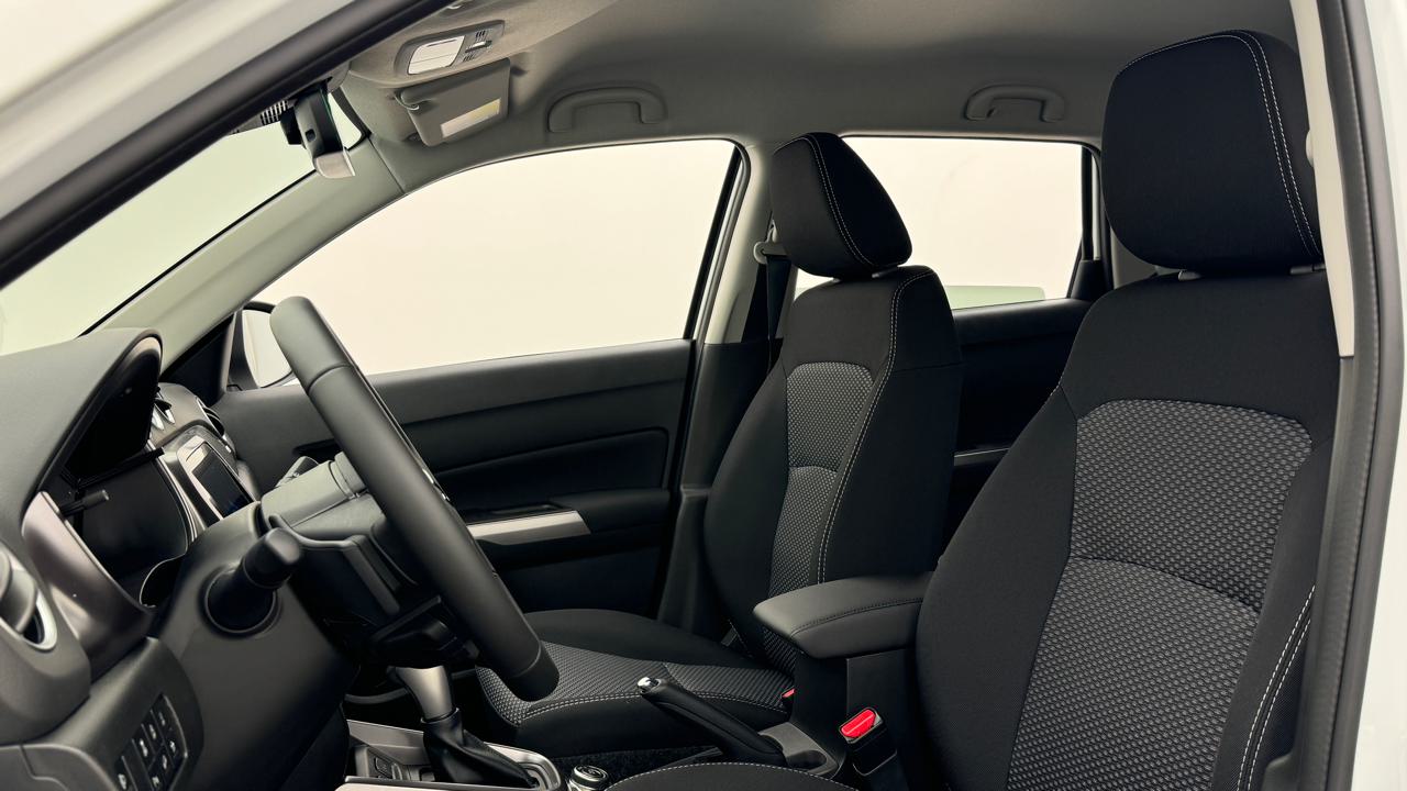 Suzuki<br>Vitara 1.4 Boosterjet Compact + 4x4 Hybrid