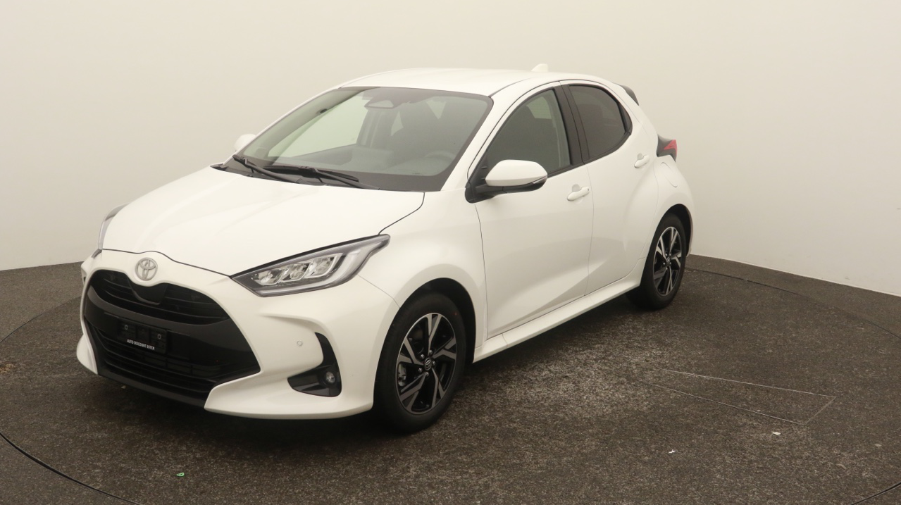 Toyota<br>Yaris 1.5 Sport e-CVT