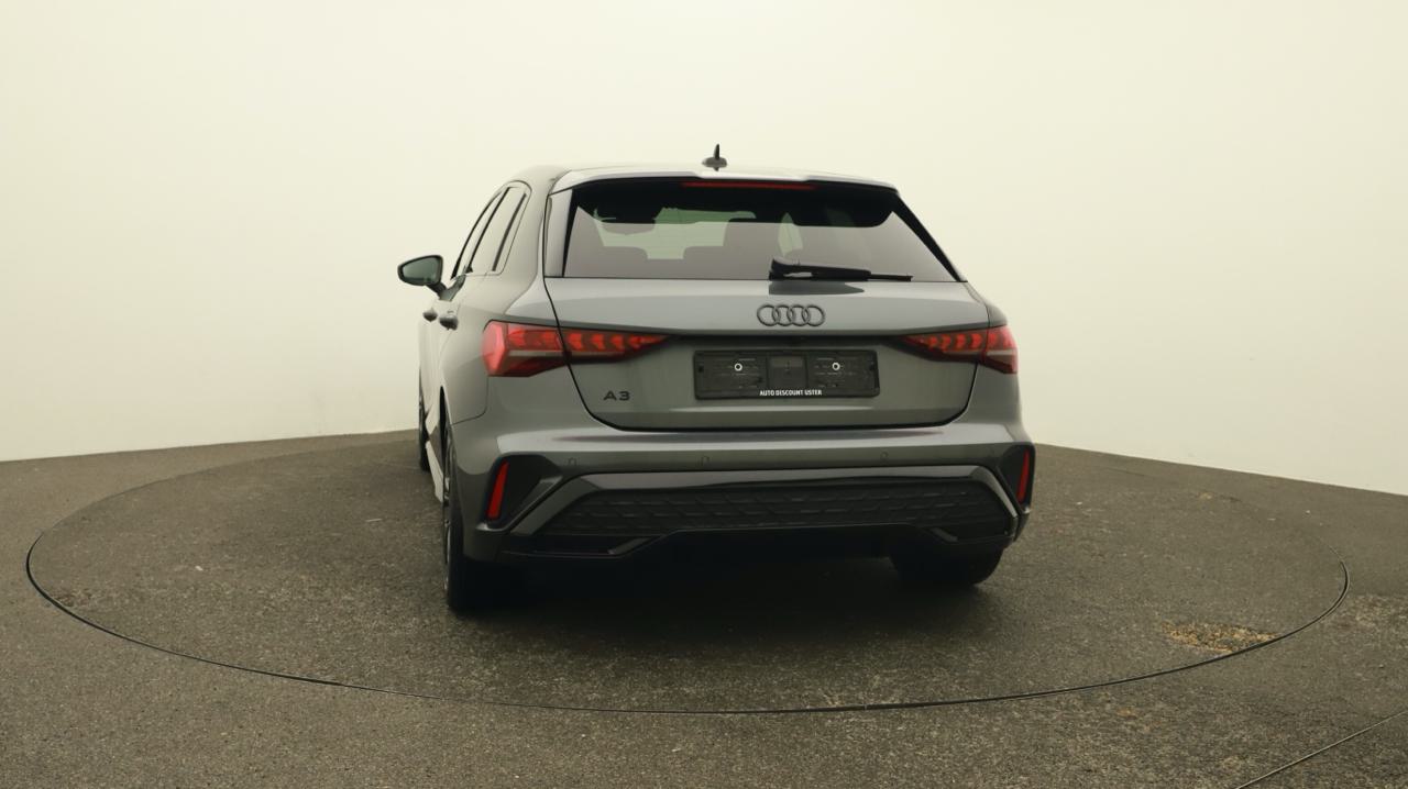 Audi<br>A3 Sportback 35 TDI S line S-tronic