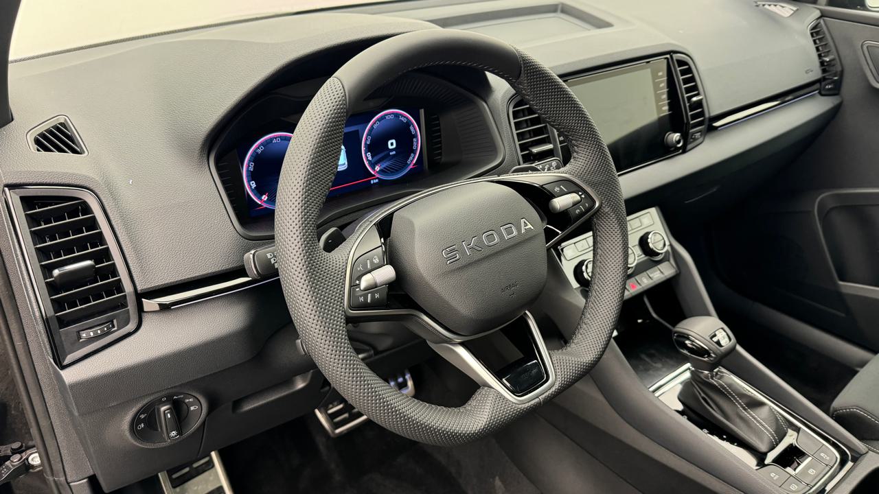 Skoda<br>Karoq 2.0 TDI CR Sport Line 4x4 DSG