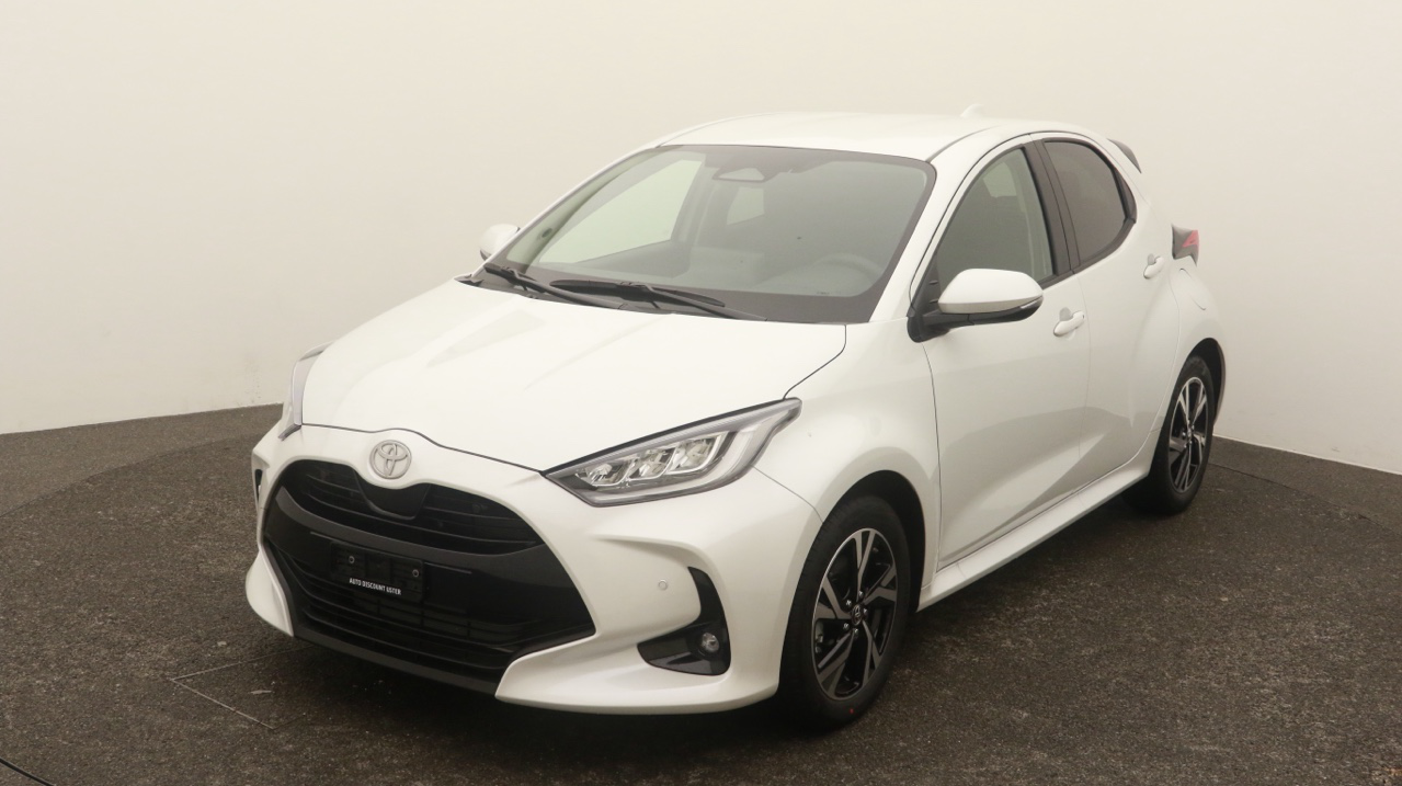 Toyota<br>Yaris 1.5 Sport e-CVT