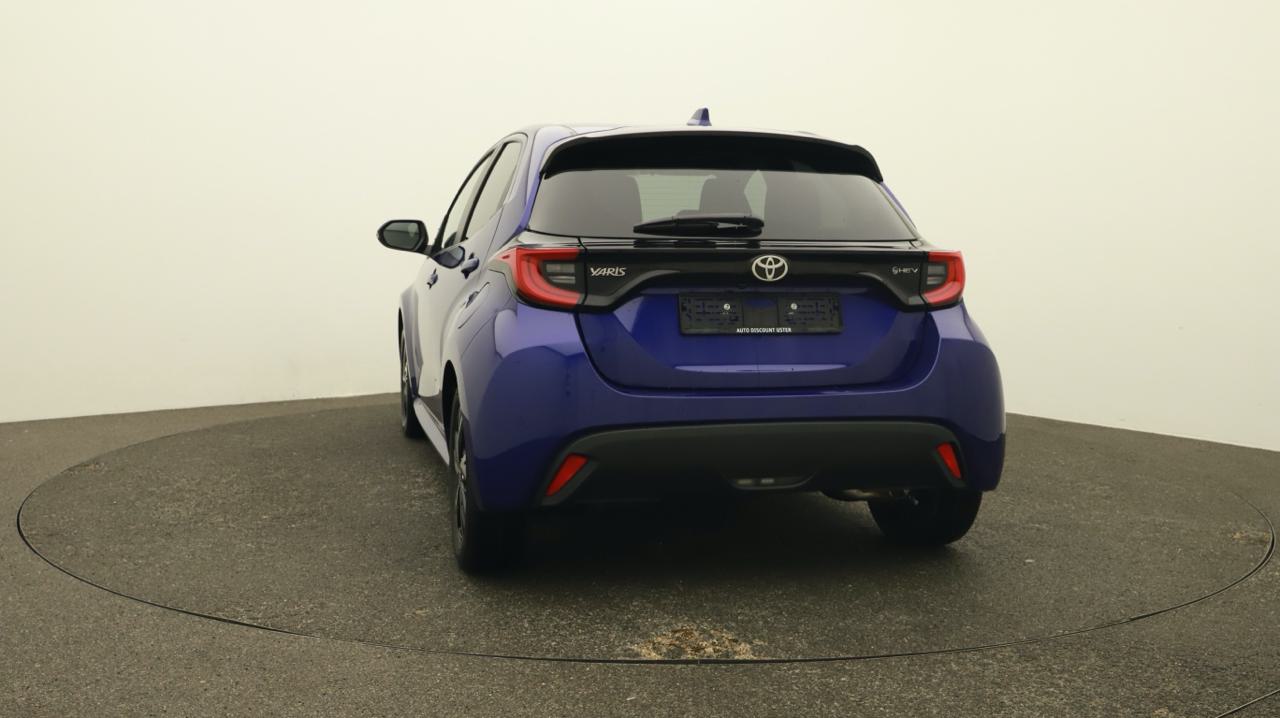 Toyota<br>Yaris 1.5 Sport e-CVT