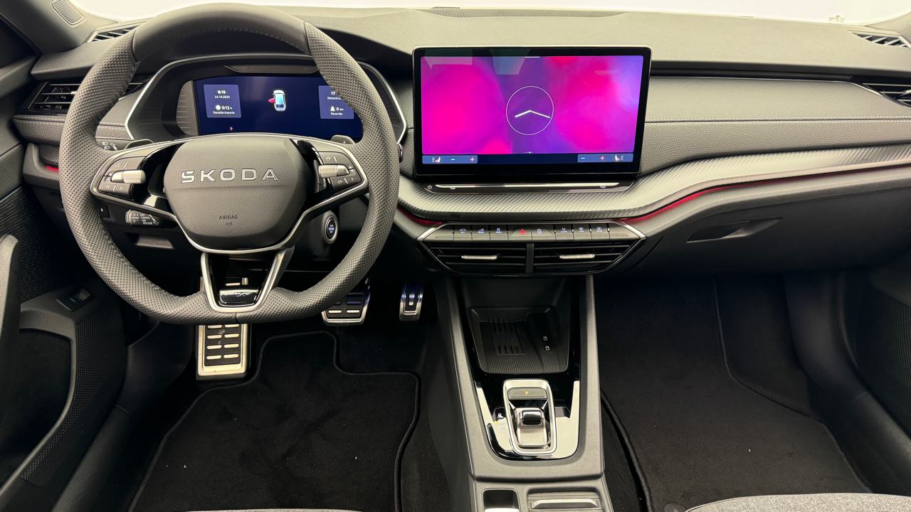 Skoda<br>Octavia Combi 2.0 TSI DSG Sport Line 4x4