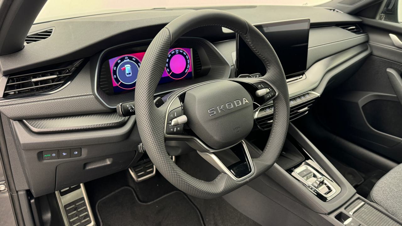 Skoda<br>Octavia Combi 2.0 TSI DSG Sport Line 4x4