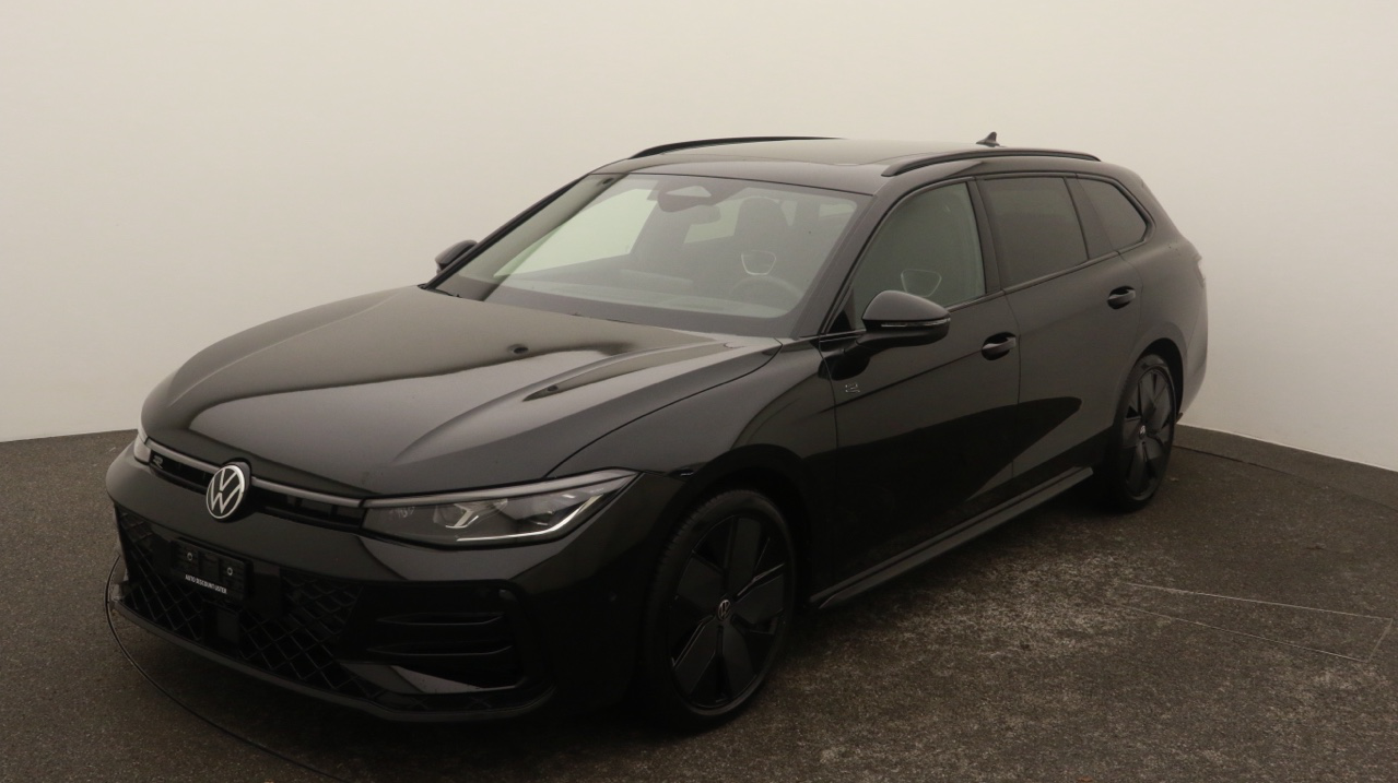 VW<br>Passat Variant 2.0 TDI evo R-Line 4 Motion DSG