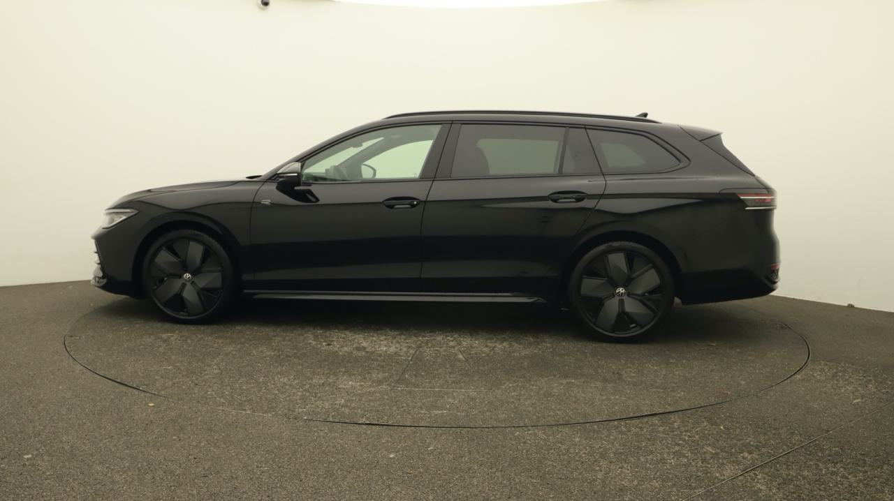 VW<br>Passat Variant 2.0 TDI evo R-Line 4 Motion DSG