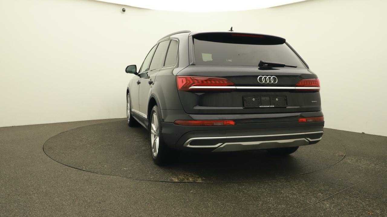 Audi<br>Q7 50 TDI quattro S Line tiptronic