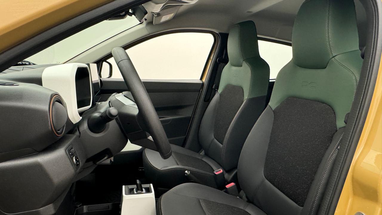 Dacia<br>Spring 27 kWh Extreme