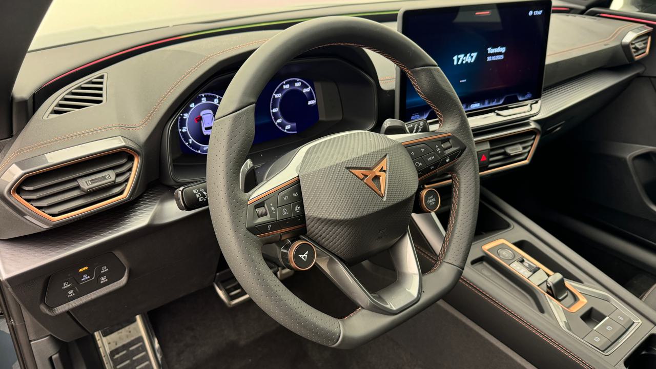 Cupra<br>LEON ST 1.5 eTSI DSG