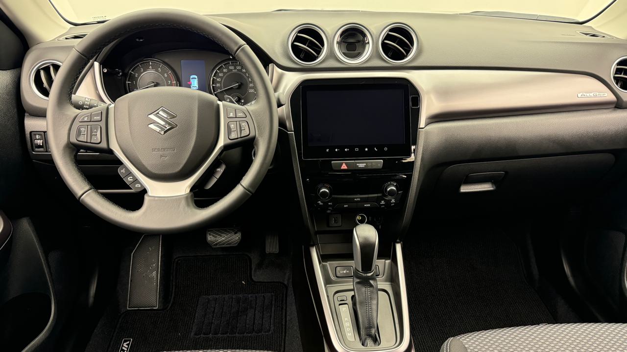 Suzuki<br>Vitara 1.4 Boosterjet Compact + 4x4 Hybrid