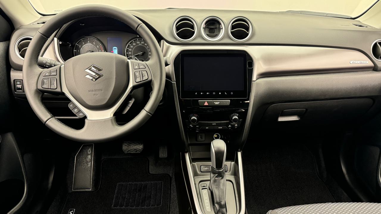 Suzuki<br>Vitara 1.4 Boosterjet Compact + 4x4 Hybrid