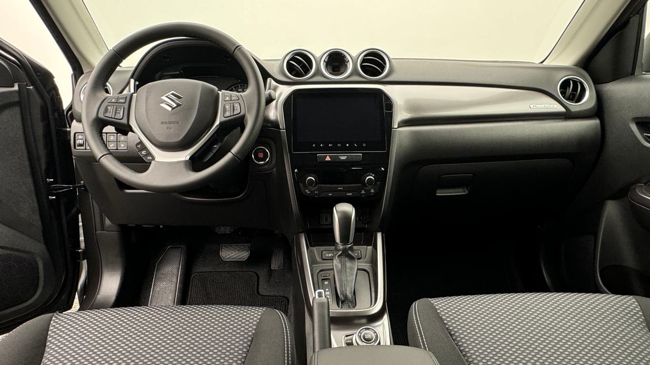 Suzuki<br>Vitara 1.4 Boosterjet Compact + 4x4 Hybrid