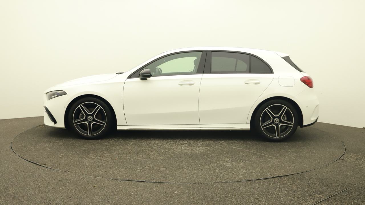 Mercedes<br>A 200 AMG Line