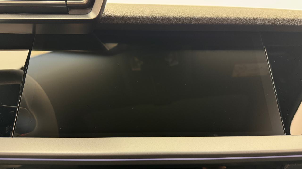 Audi<br>RS3 Limousine 2.5 TSI quattro S-tronic