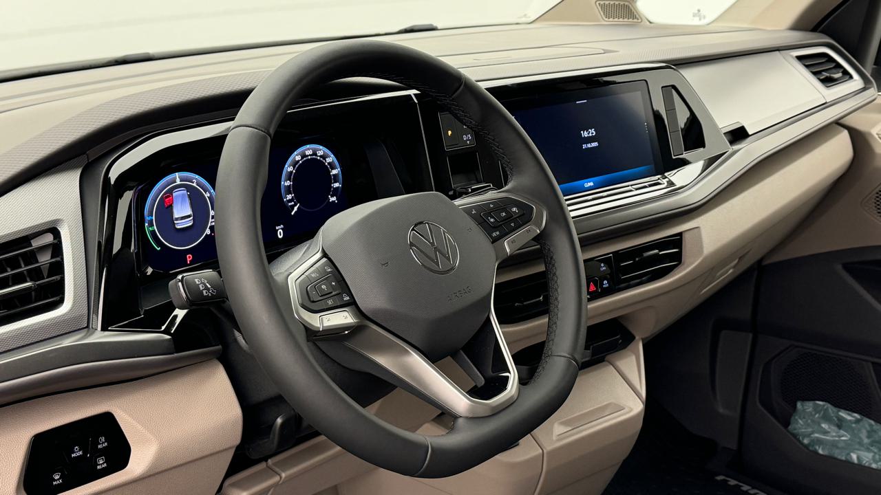 VW<br>Multivan 1.5 eHybrid Style 4Motion DSG