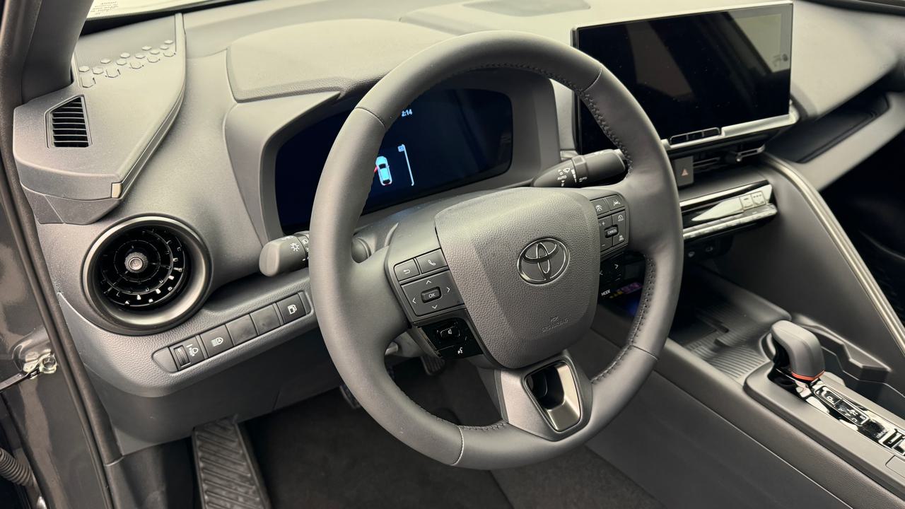 Toyota<br>C-HR 2.0 HSD Sport CVT