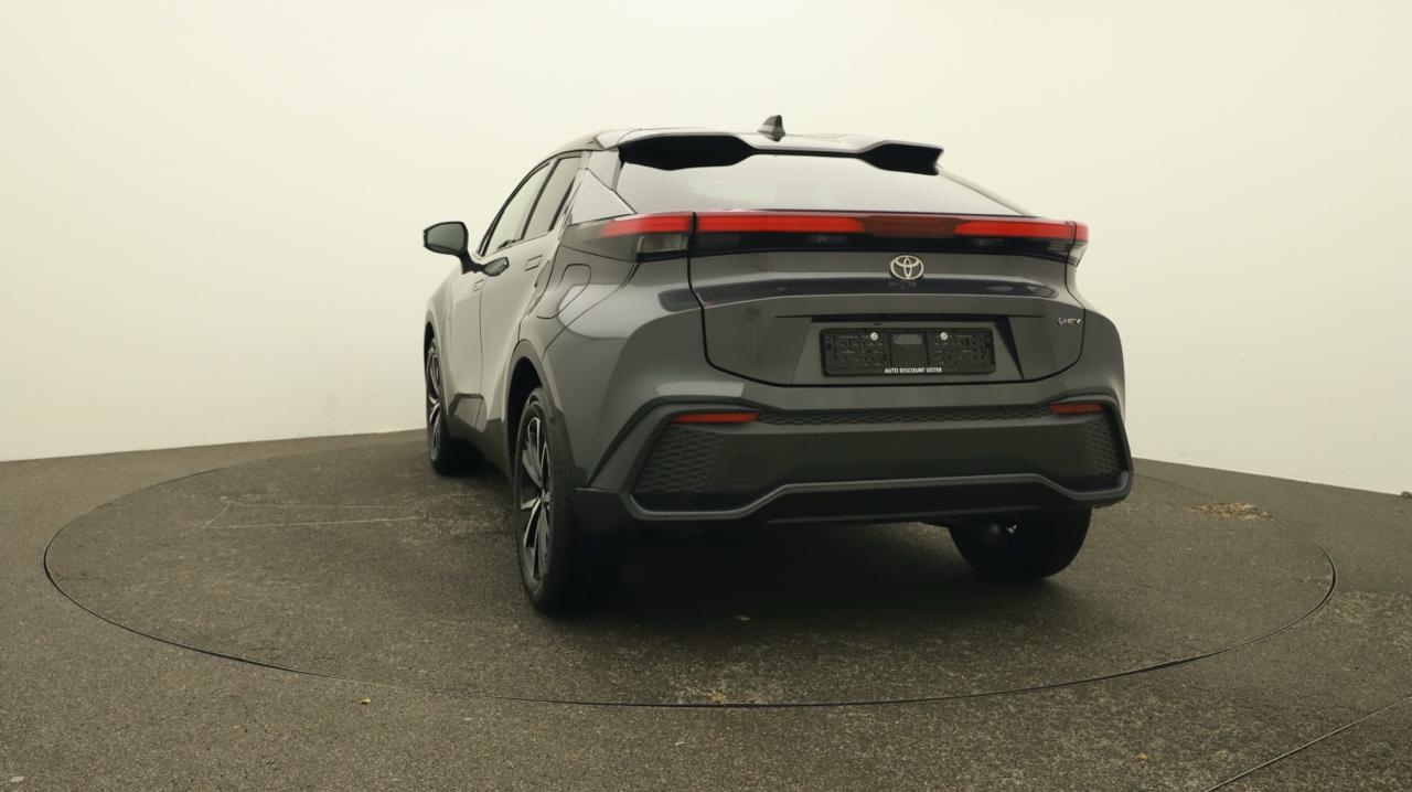 Toyota<br>C-HR 2.0 HSD Sport CVT