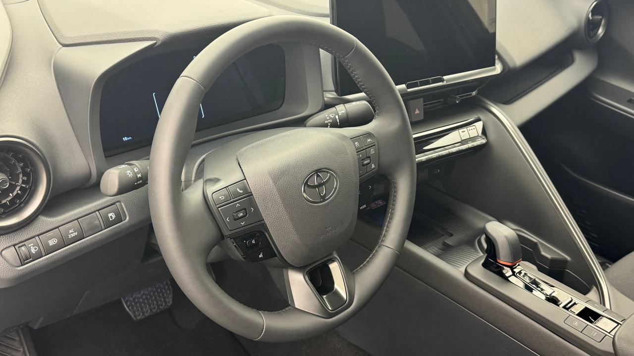 Toyota<br>C-HR 2.0 PHEV CVT Style