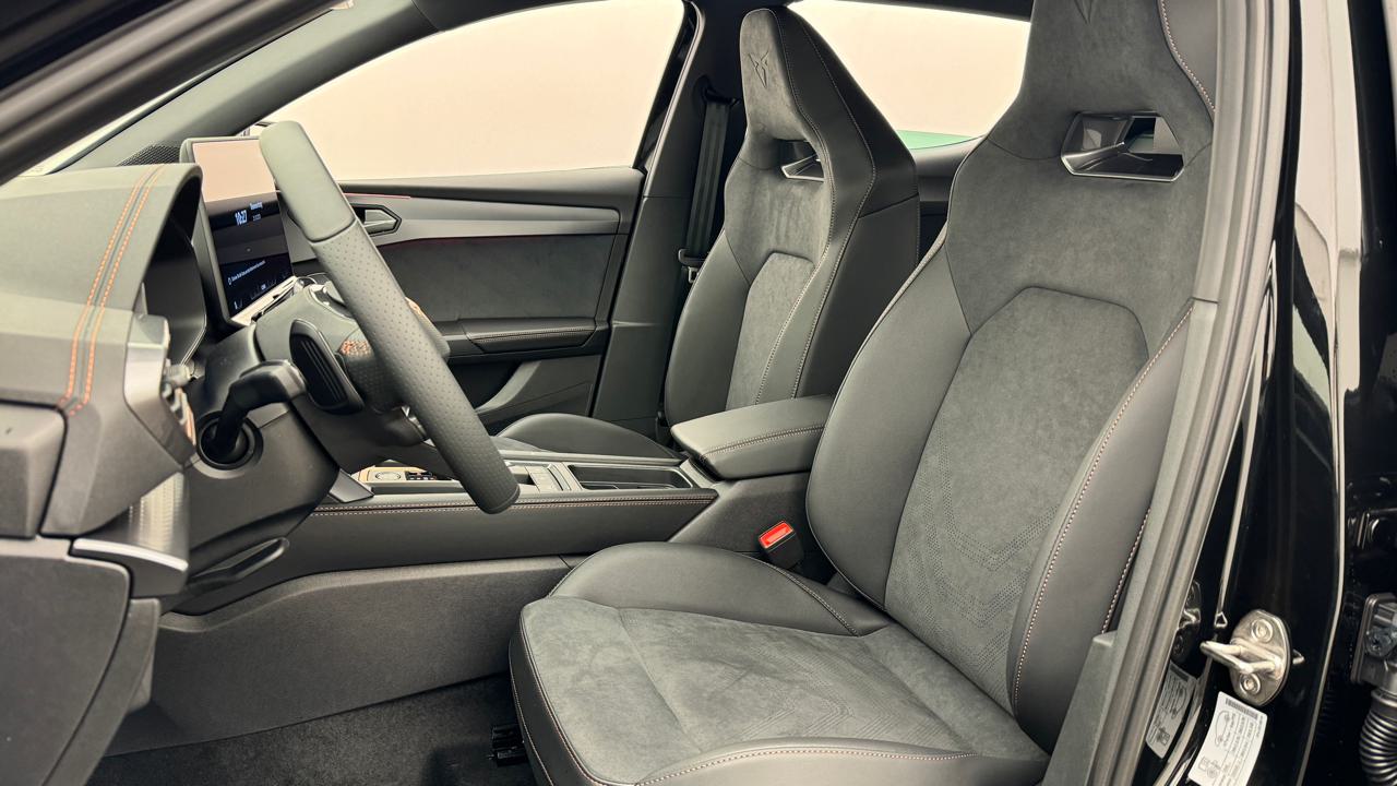 Cupra<br>LEON 1.5 e-HYBRID pHEV VZ DSG