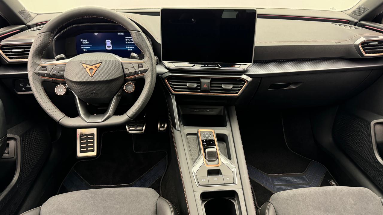 Cupra<br>LEON 1.5 e-HYBRID pHEV VZ DSG